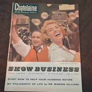 VINTAGE November 1957 Chatelaine  magazine